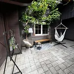 Tini House *
