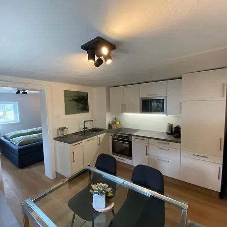 Tini House
