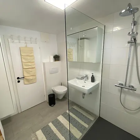 Tini House Alpesi faház